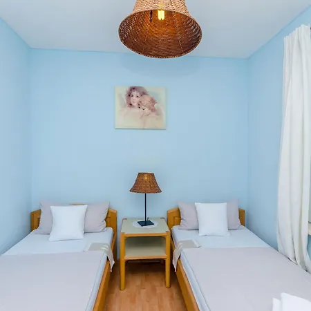 Apartment Mrvelj *
