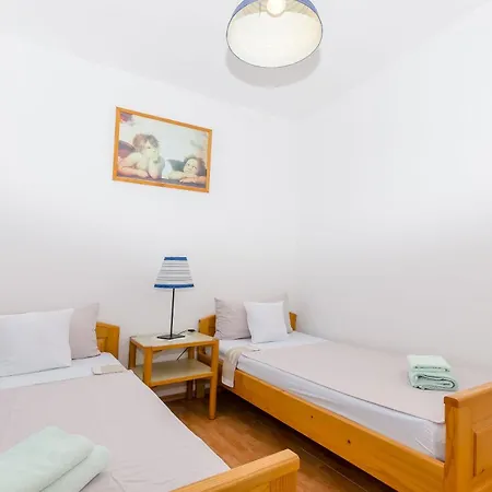 Mrvelj Apartment